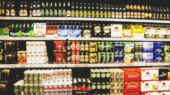 登多克商会表示最低单位酒精价格应以全岛为基础