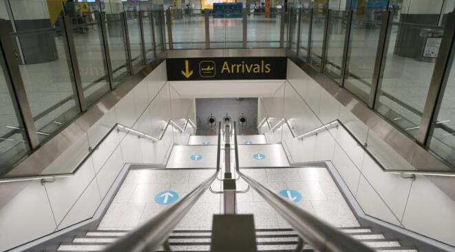 伦敦盖特威克机场敦促英国放宽旅行规定