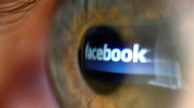 Facebook社交网络声明中的仇恨言论下降